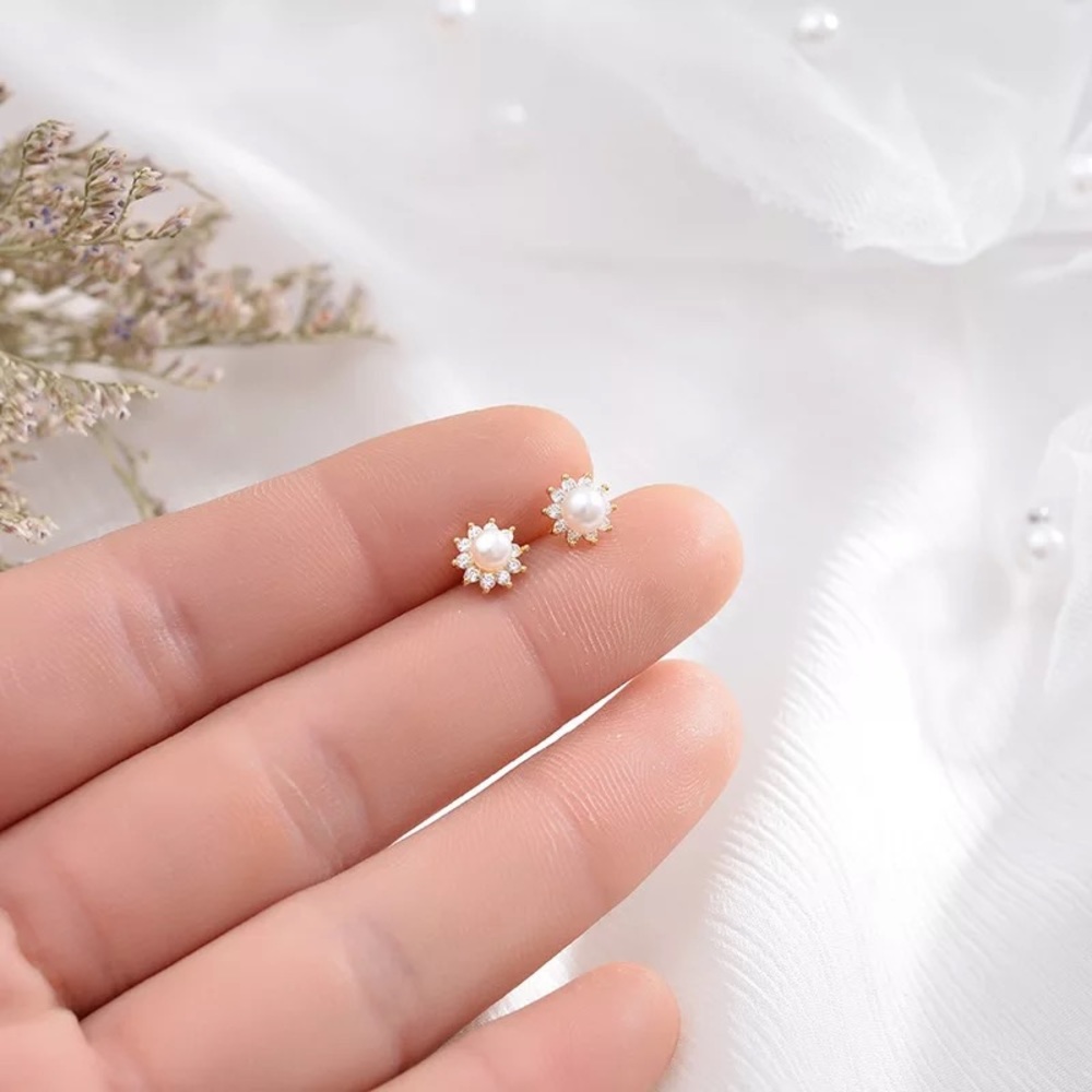❤️925 Sterling Silver Natural Pearl Studs Earrings